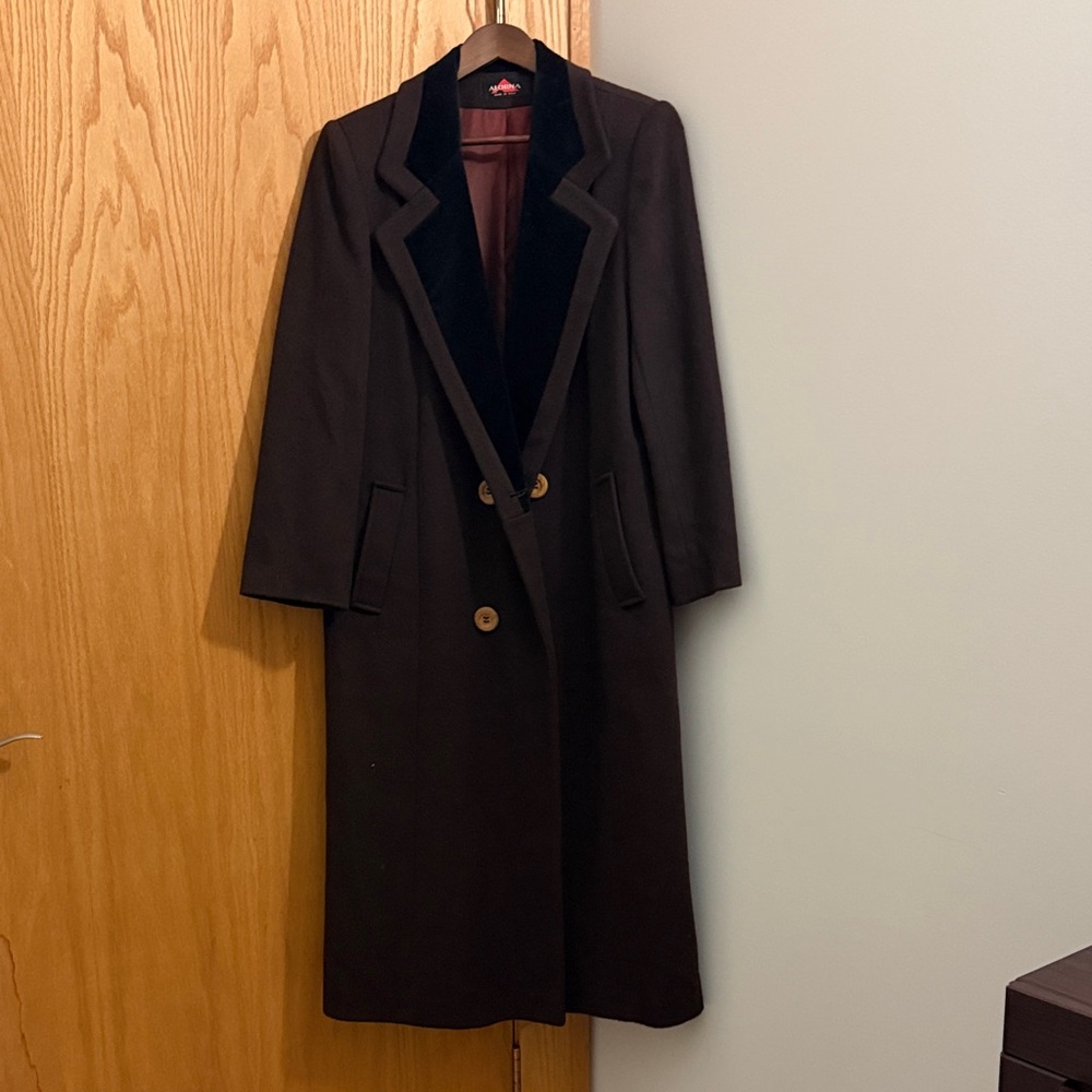 Vintage Alorna 80s wool trench coat with velvet collar
